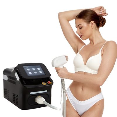 4 Wellen 940nm Diodenlaser 755 808 1064 Diodenlaser Haarentfernung kommerziell