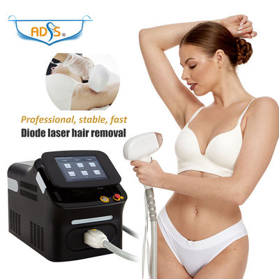 Titander laser-4K Dioden-Eis-Laser-Maschine Haar-Abbau-Maschinen-808nm 755nm 1064nm