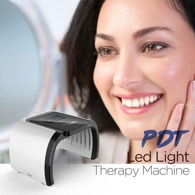 Pdt führte 7 Farben geführte Lichttherapie-Gesichts-Maschine Pdt führte helle Akne-Behandlungs-Gesichtsgerät